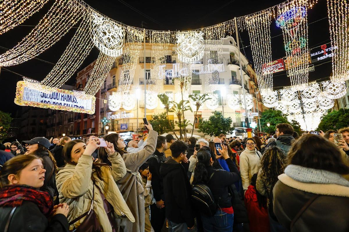 Así son las luces de Cuba - Puerto Rico para las Fallas 2026