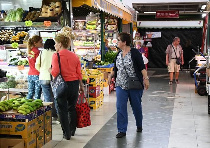 18/10/2018 TELDE. Puesteros del Mercadodo ...