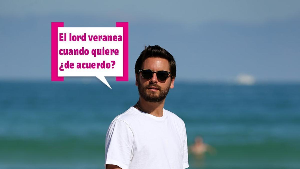 Scott Disick en la playa