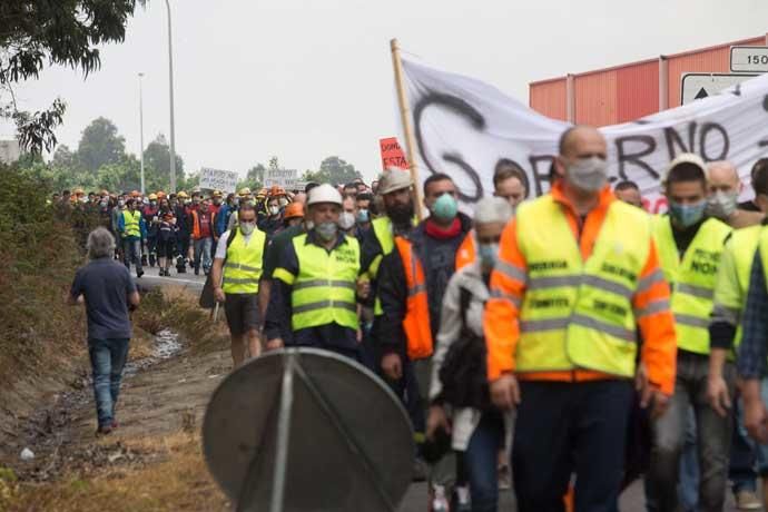 Protestas contra los despidos en Alcoa San Cibrao