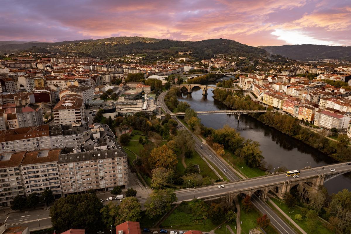 España tiene una capital de aguas termales y está oculta en Galicia