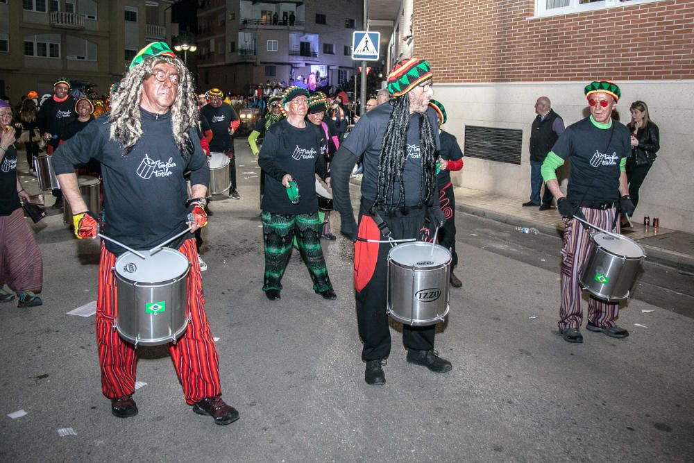 Muro se viste de color con su tradicional carnaval