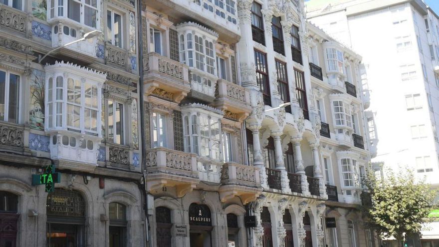 Dueños de pisos de A Coruña esquivan el tope de precios con alquileres temporales y nuevos cargos