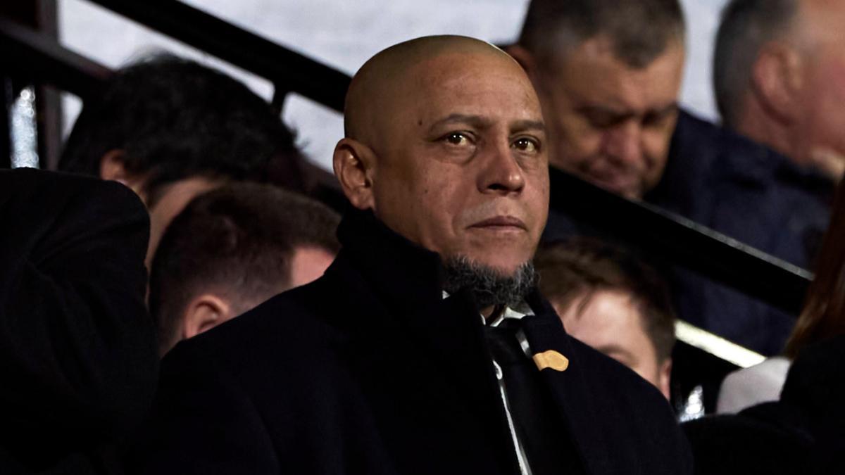 Roberto Carlos, ingresado