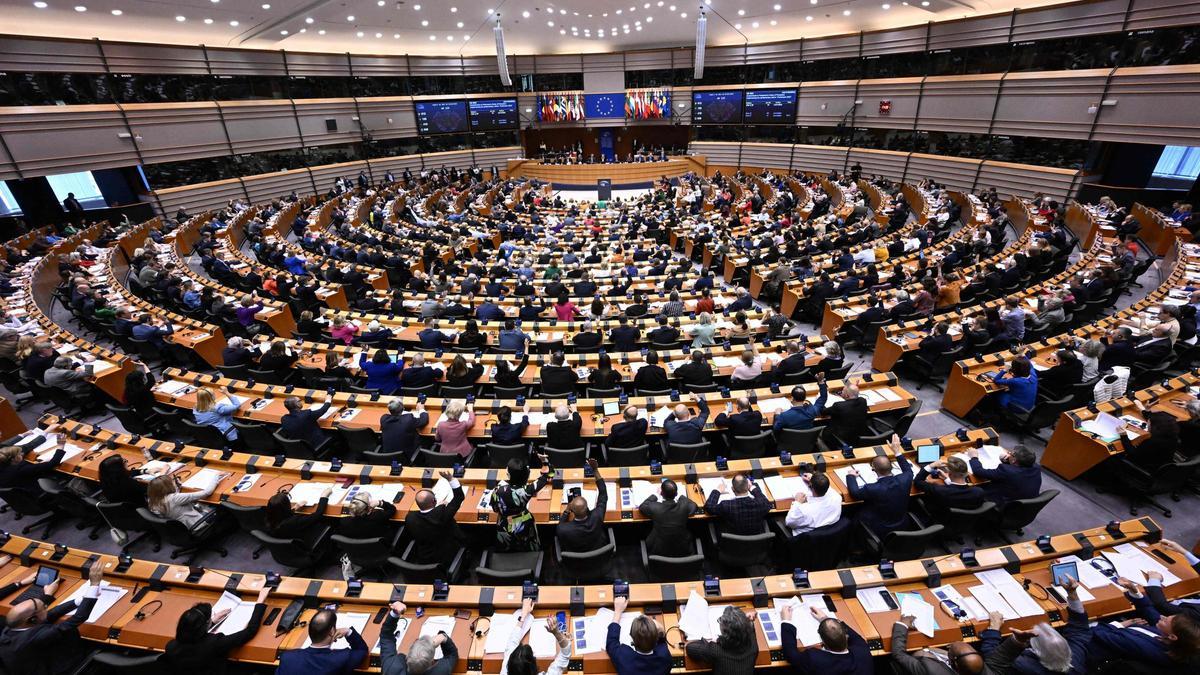 El hemiciclo del Parlamento Europeo durante el voto del pacto migratorio, este miércoles en Bruselas.