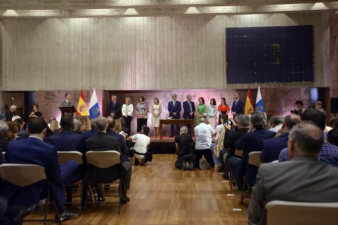 Toma de posesión de los consejeros del Gobierno de Canarias