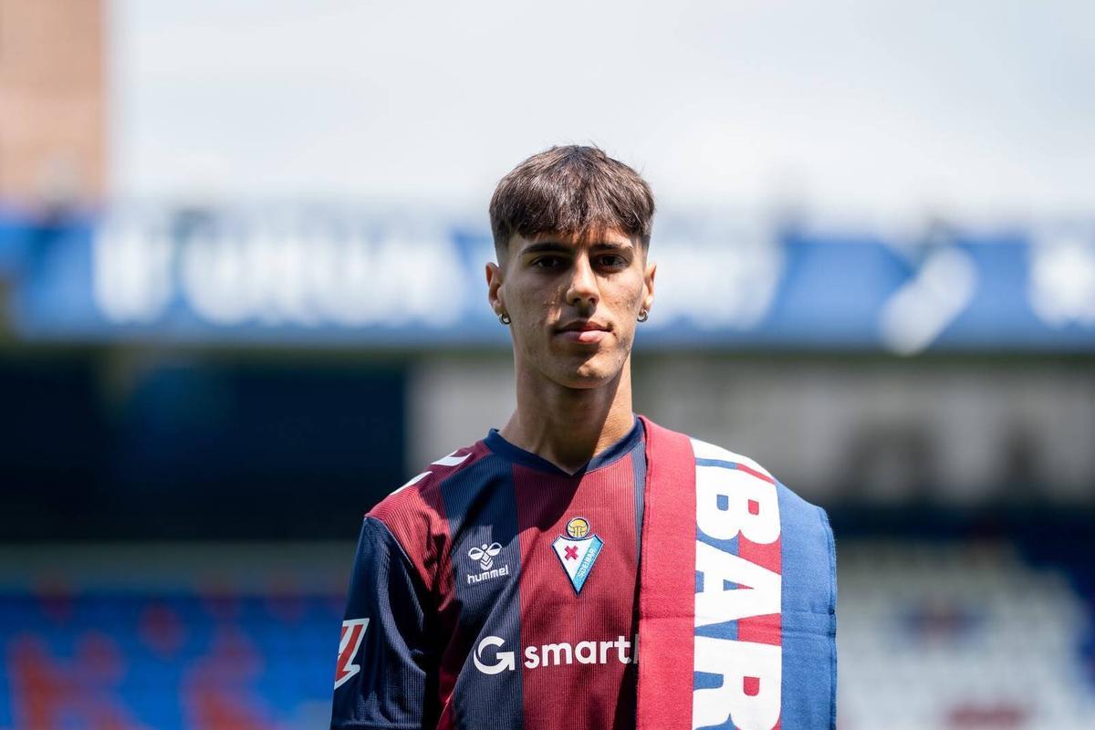 Lucas Núñez, presentado con el Eibar