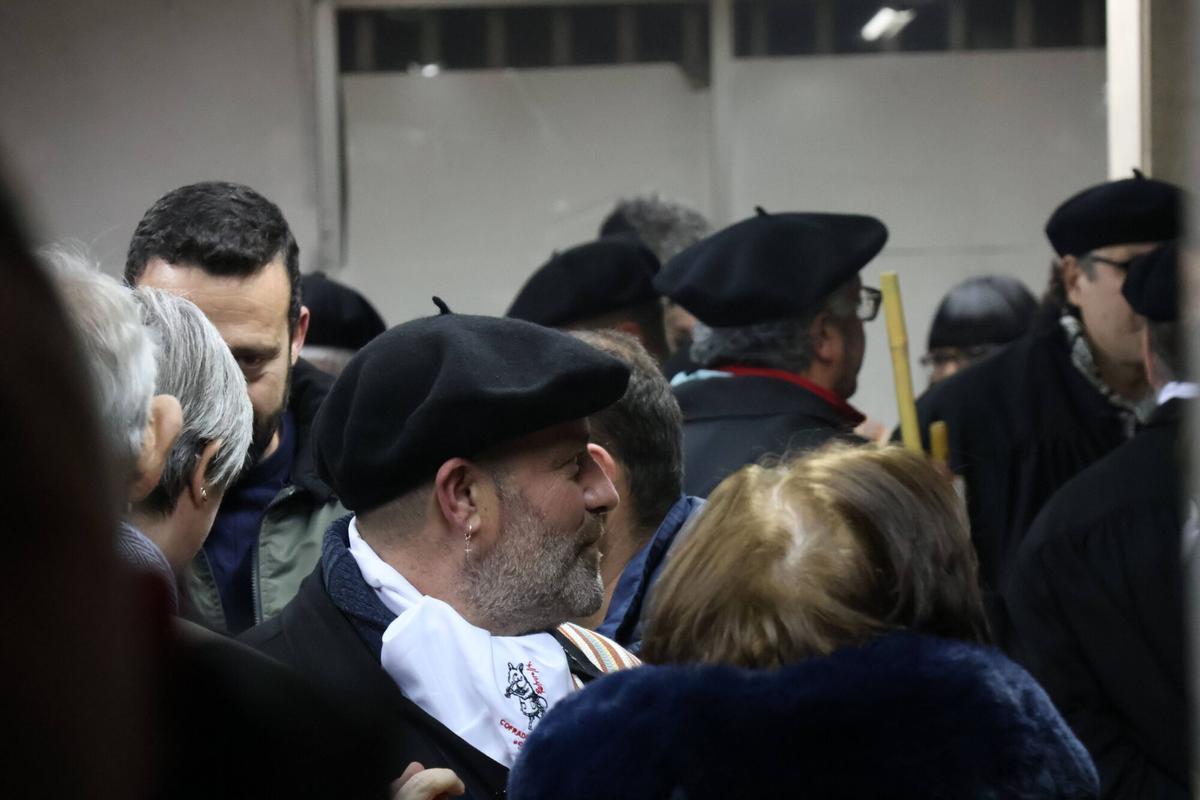 GALERÍA | Burros y roscas: la Cofradía del Cencerro sale por las calles de Zamora