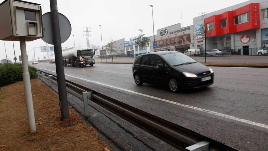 Radar situado en la avenida Príncipe de Asturias.