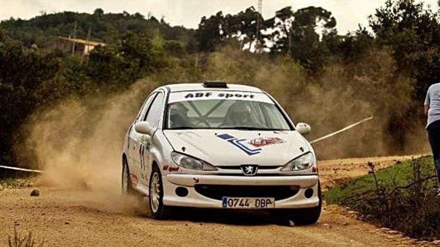 Jordi Castellà, un dels inscrits al Ral·li del Solsonès, pilotarà un Peugeot 206