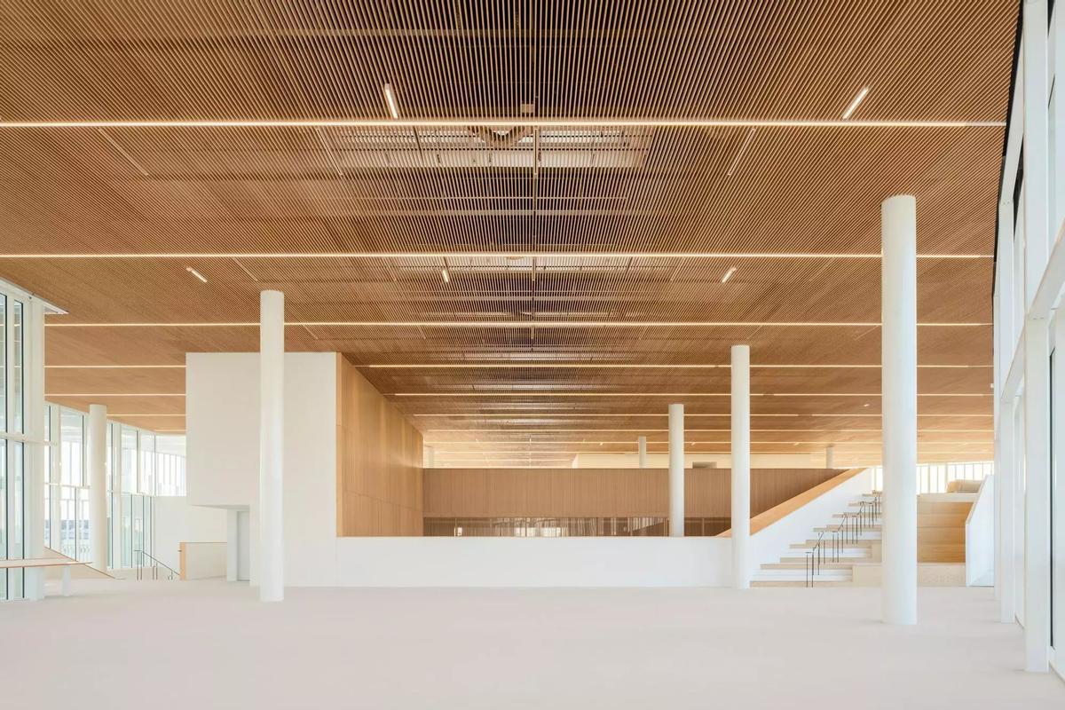 El edificio Lumen Learning Center, realizado para la Universidad de París-Saclay por los arquitectos José Morales y Sara de Giles, que han ganado el Primer Premio FAD Internacional.