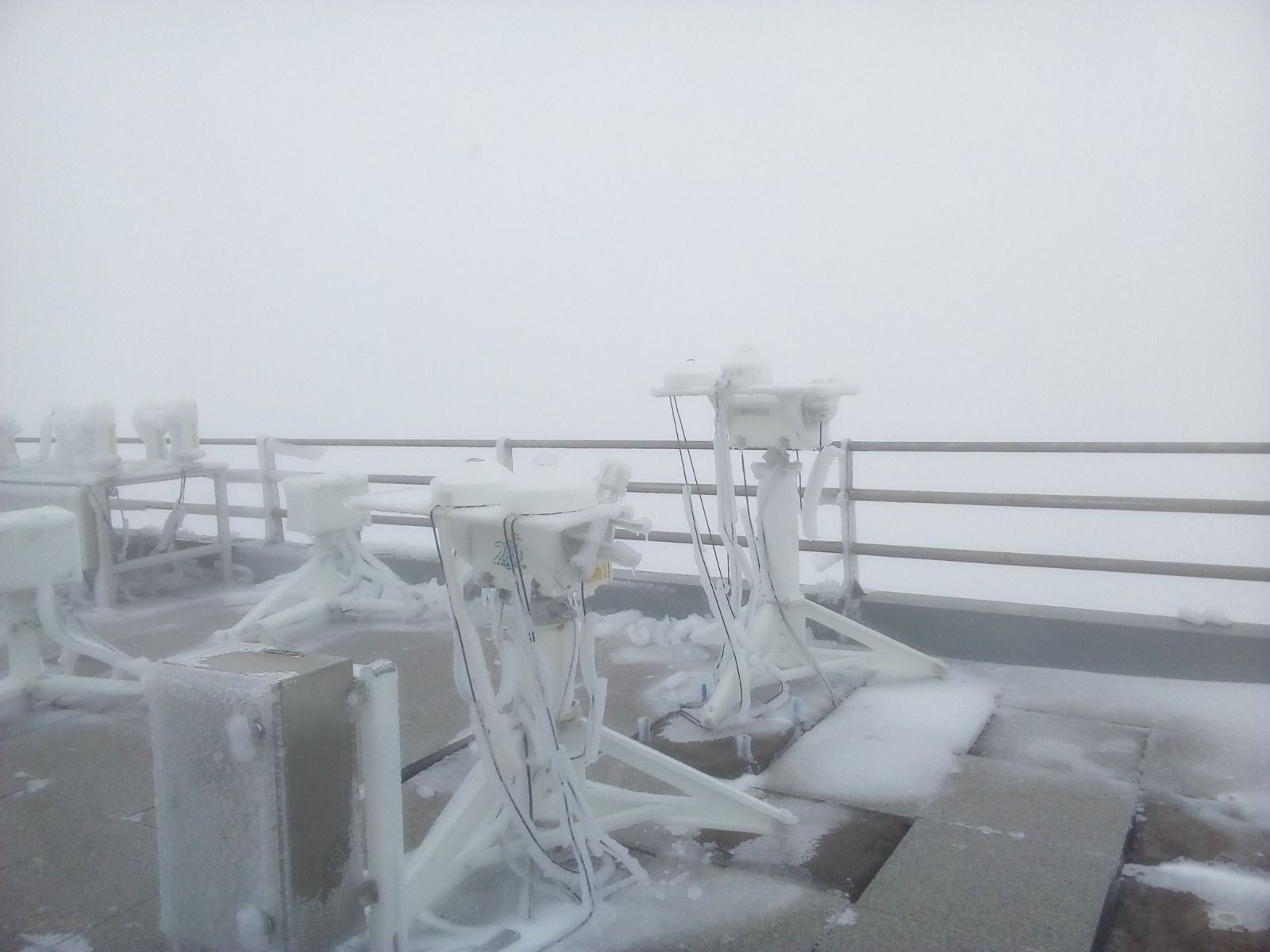 Nieve en el Teide tras el paso de la borrasca Celia