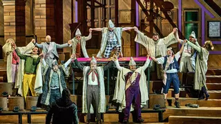 Bayreuth se ríe con los 'Cantores' de Wagner, la ópera idolatrada de Hitler