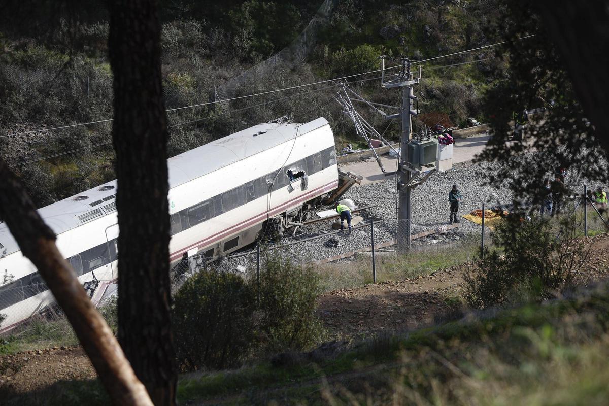 Imagen del tren Alvia accidentado.