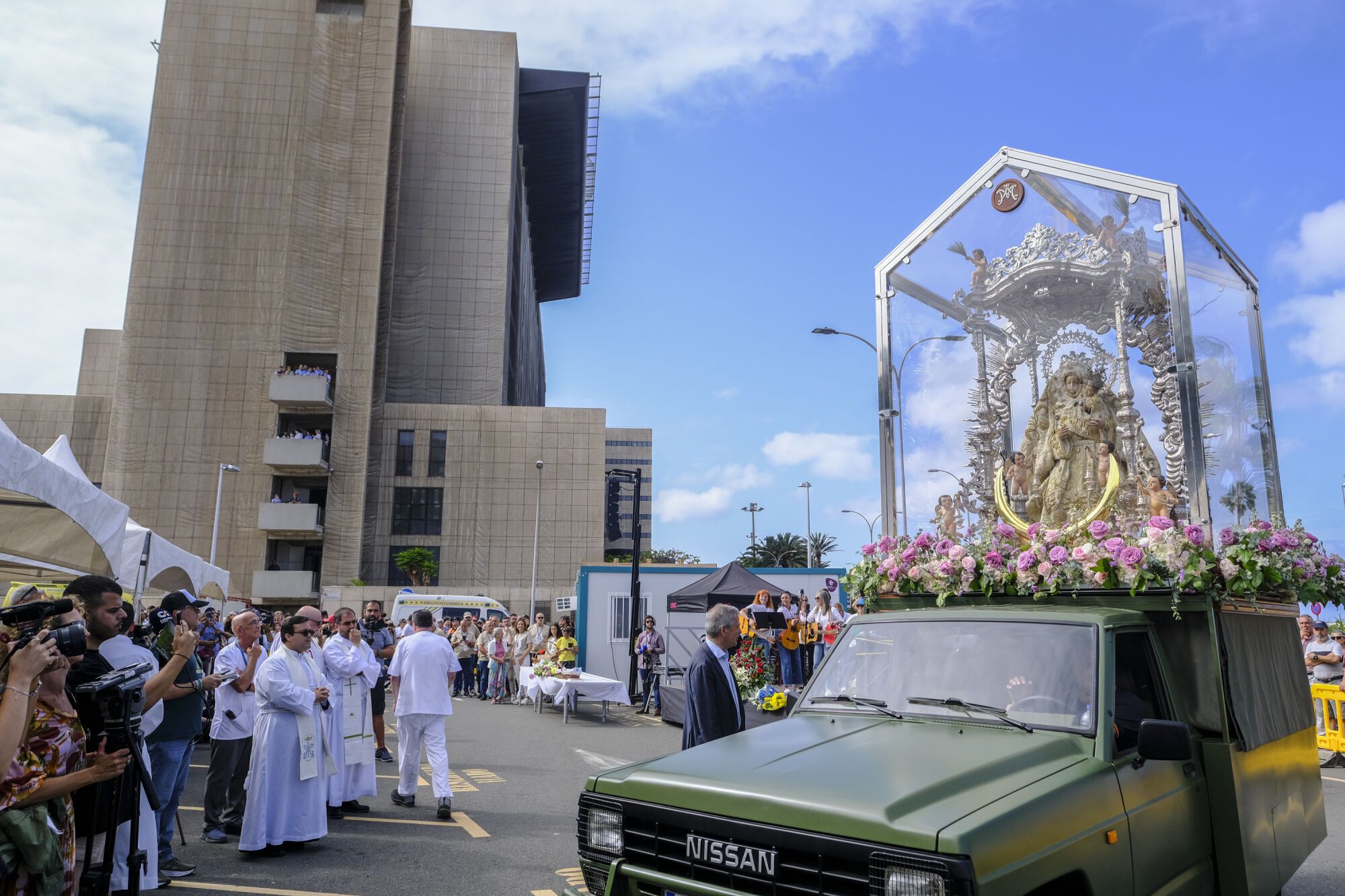 La Virgen del Pino del Materno a la Catedral