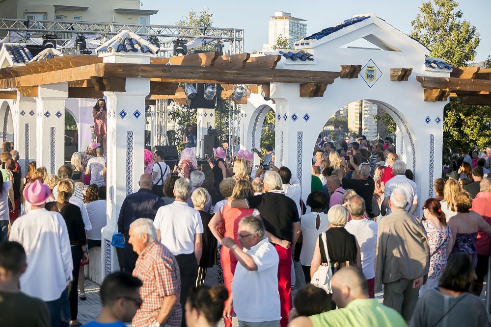 Celebrando el amor libre en Benidorm