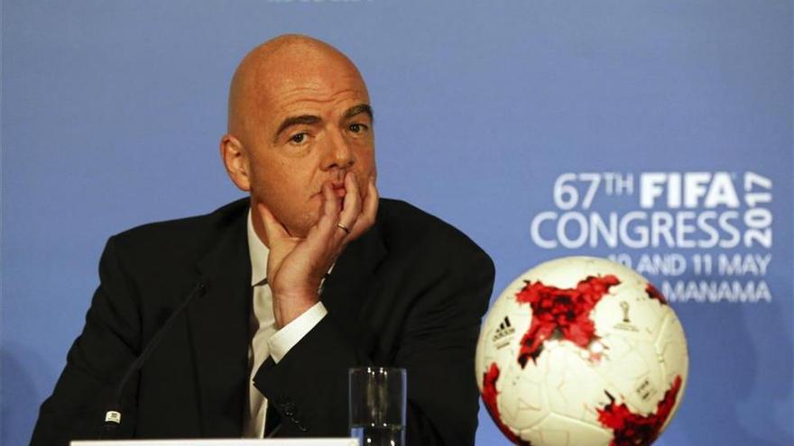 La FIFA dice que el Mundial de Catar 2022 &quot;no está en peligro&quot;