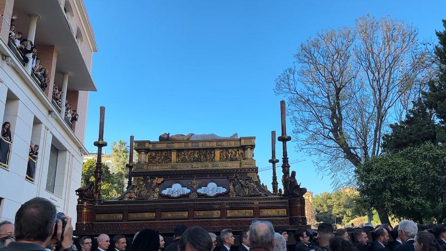 Sepulcro: Alcazabilla asiste a las exequias de Cristo