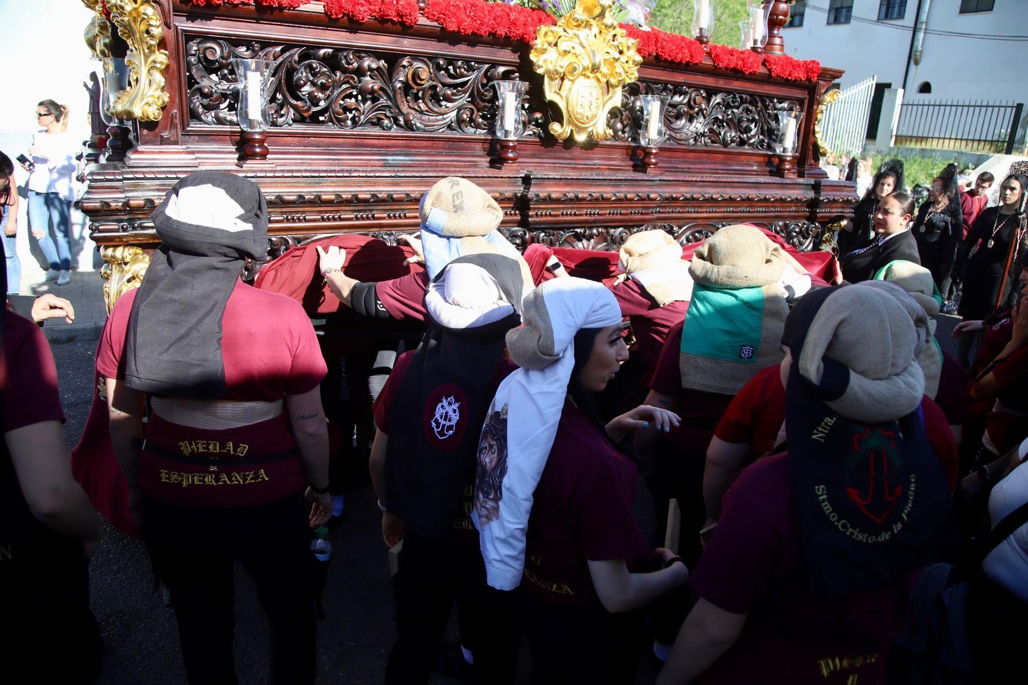 El Cristo de la Piedad bendice Las Palmeras