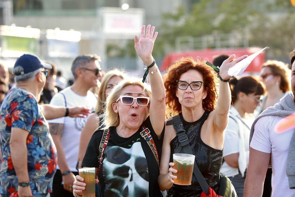 Actuación de Mando Diao y ambiente en el Warm Up (II)