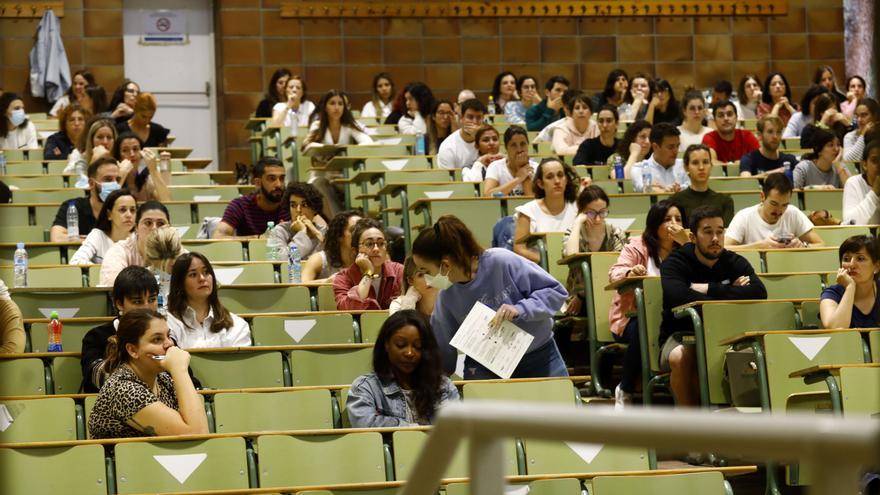 9 de cada 10 enfermeras de Aragón denuncian estereotipos sexistas