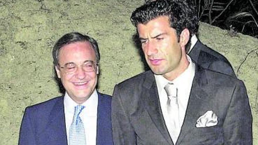 Florentino Pérez y Luís Figo, en la serie.