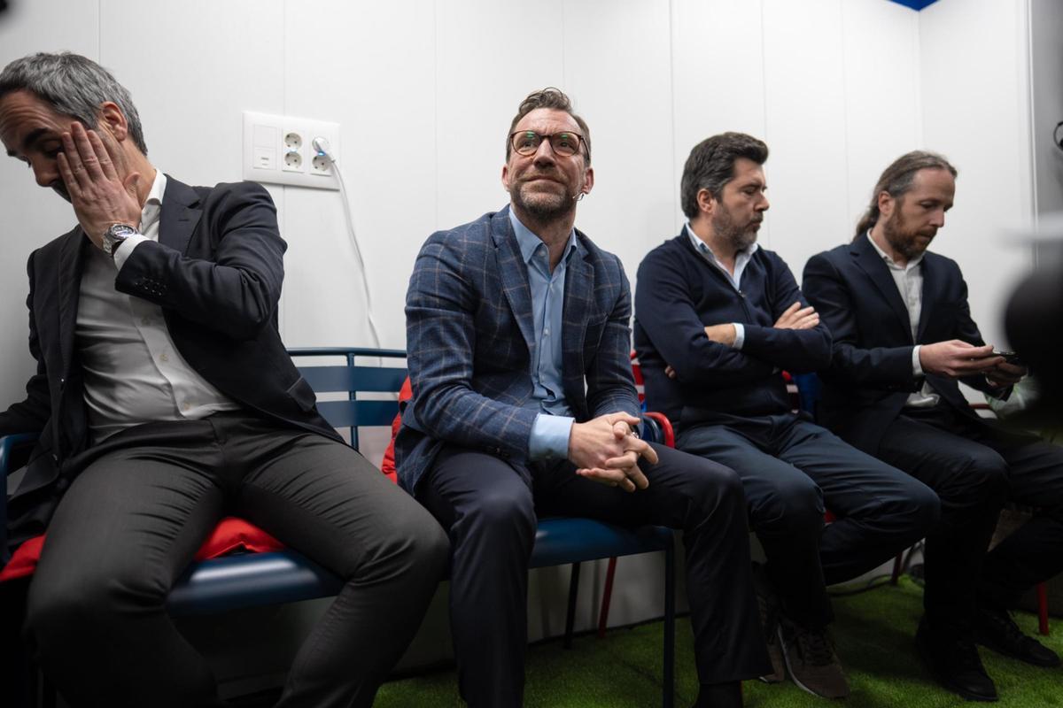 Marc Ciria, junto a su equipo de campaña.