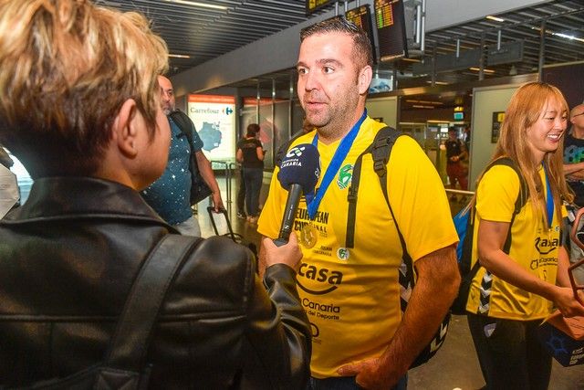 Llegada del Rocasa al Aeropuerto de Gran Canaria