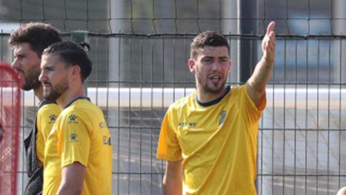 Aarón, durante un entrenamiento esta temporada