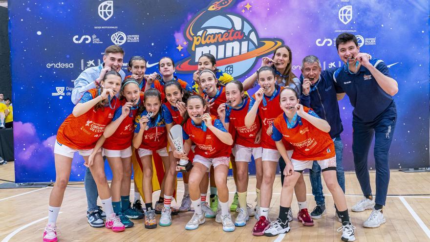 Doble plata en el Campeonato de España Minibasket de Selecciones con mucho taronja