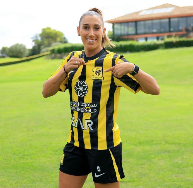 María Díaz Cirauqui, futbolista: "Al principi sobta, però aquí hi estic molt bé i m’hi sento còmoda i estimada"