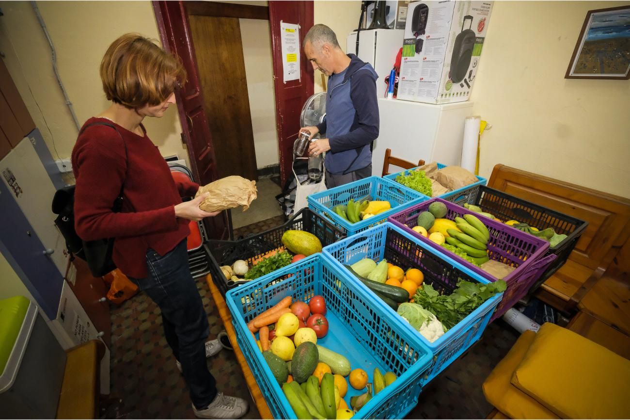 Reparto de alimentos de autoconsumo en Las Palmas de Gran Canaria