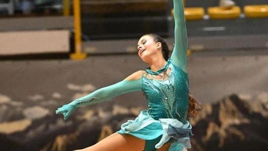 La joven patinadora de Catadau Jimena Cervera queda sexta en el europeo