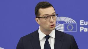 Jordan Bardella, favorito para la primera vuelta de las elecciones de Francia en 2027.