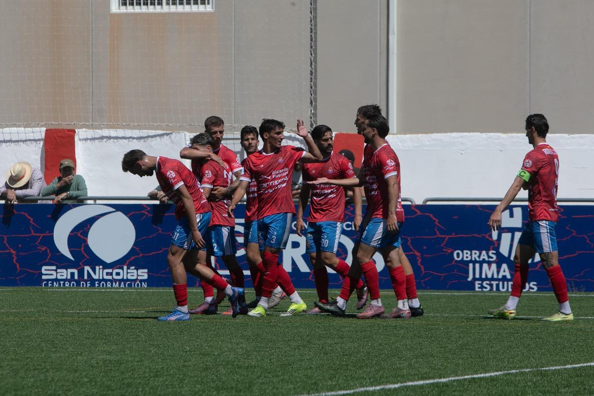El partido entre la Deportiva Minera y el Xerez Deportivo, en imágenes