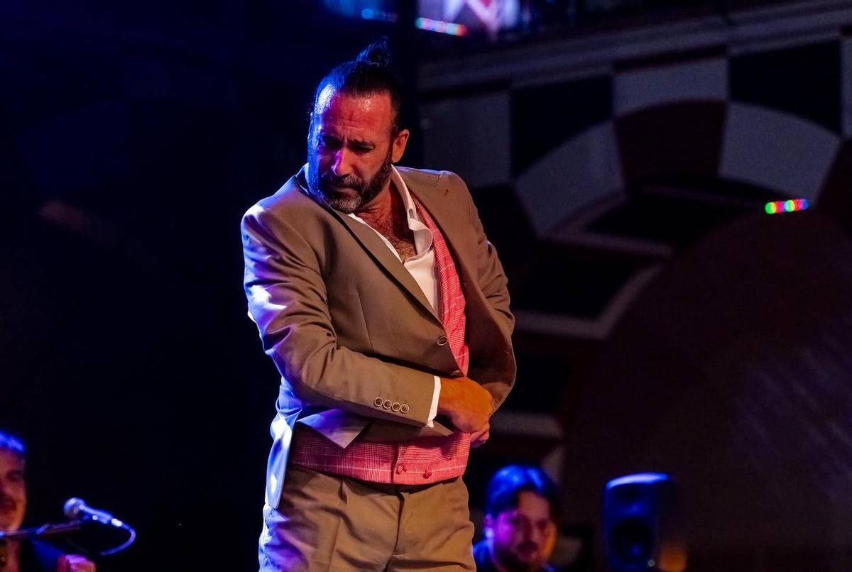 El bailaor Jesús Ortega, anoche.