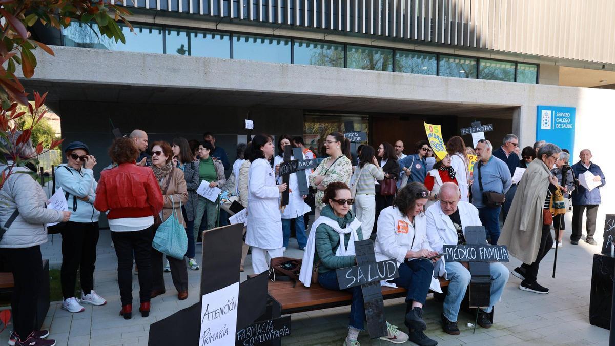 HUELGA MÉDICOS GALICIA | sindicato O’Mega desconvoca la huelga de médicos en atención primaria en Galicia tras acuerdo con la Consellería de Sanidade