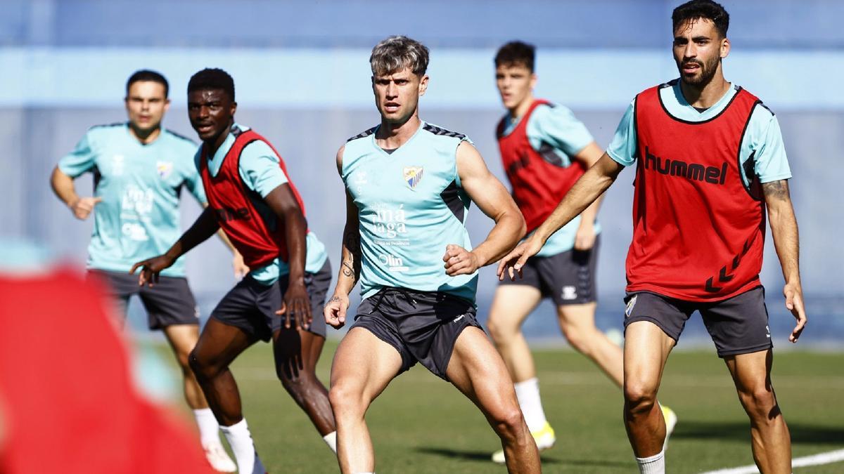El Málaga CF prepara desde este martes la visita del Real Murcia.