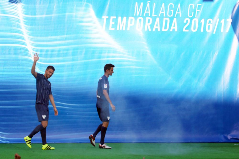 El Málaga CF presenta su equipación para la temporada 2016/17