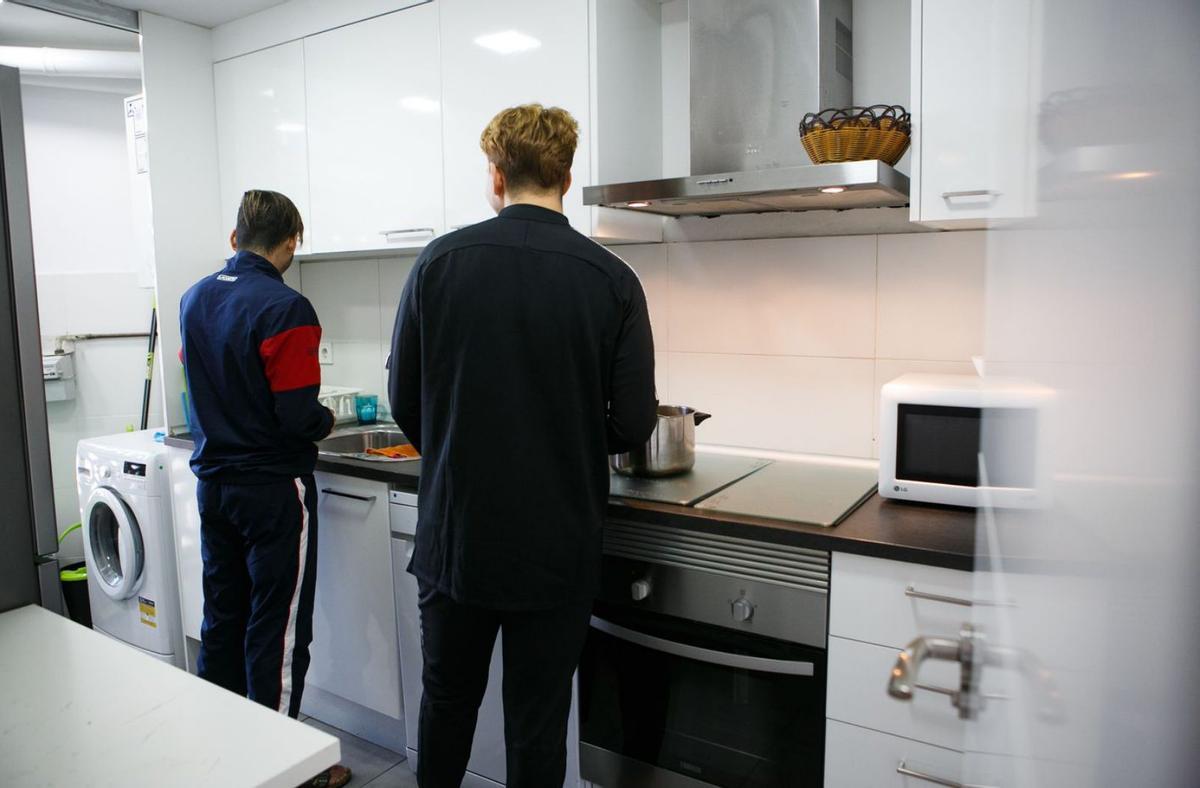 El 25% dels extutelats amb feina necessiten les prestacions per viure