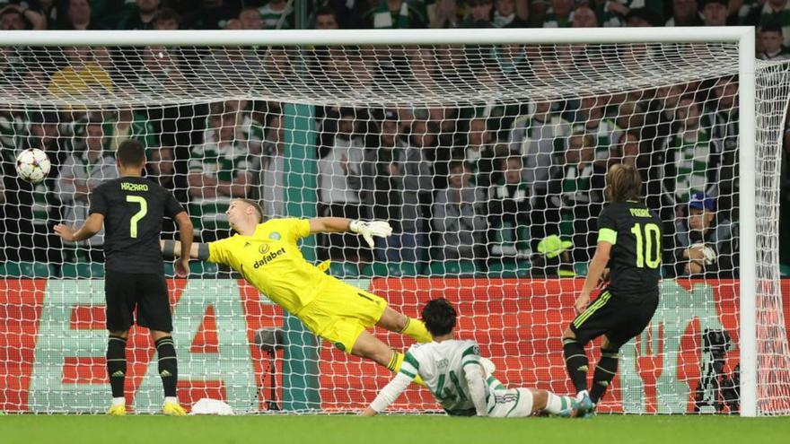 El Madrid derrota el Celtic però perd Benzema per una lesió