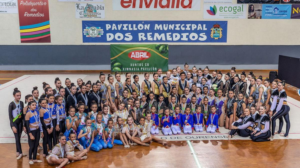 Los conjuntos participantes de la segunda fase de Liga Federaciones de Gimnasia Estética. |  // FDV