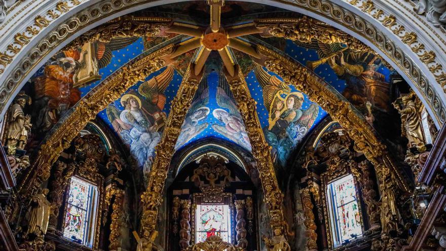 Cultura ultima el informe sobre la restauración de los frescos renacentistas de la Catedral