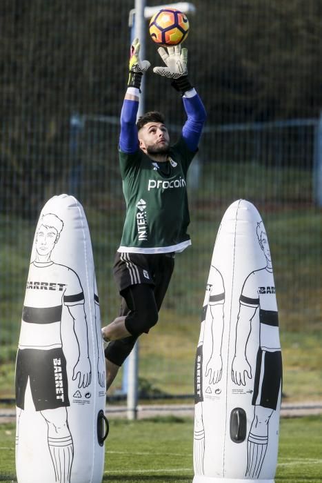 Entrenamiento del Real Oviedo.