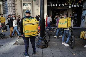 La Comissió Europea inspecciona la seu de Glovo a Barcelona per un possible càrtel
