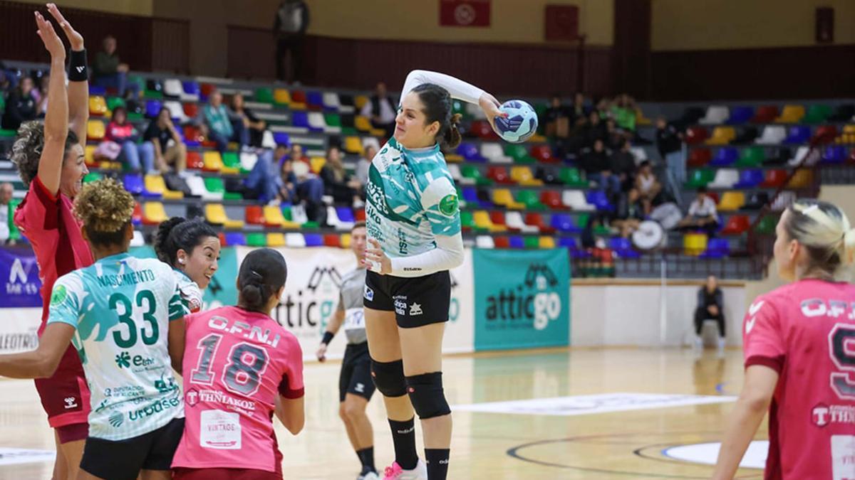 El Atticgo Elche vuelve a ganar al OFN Ionias griego y se clasifica para octavos (33-27).