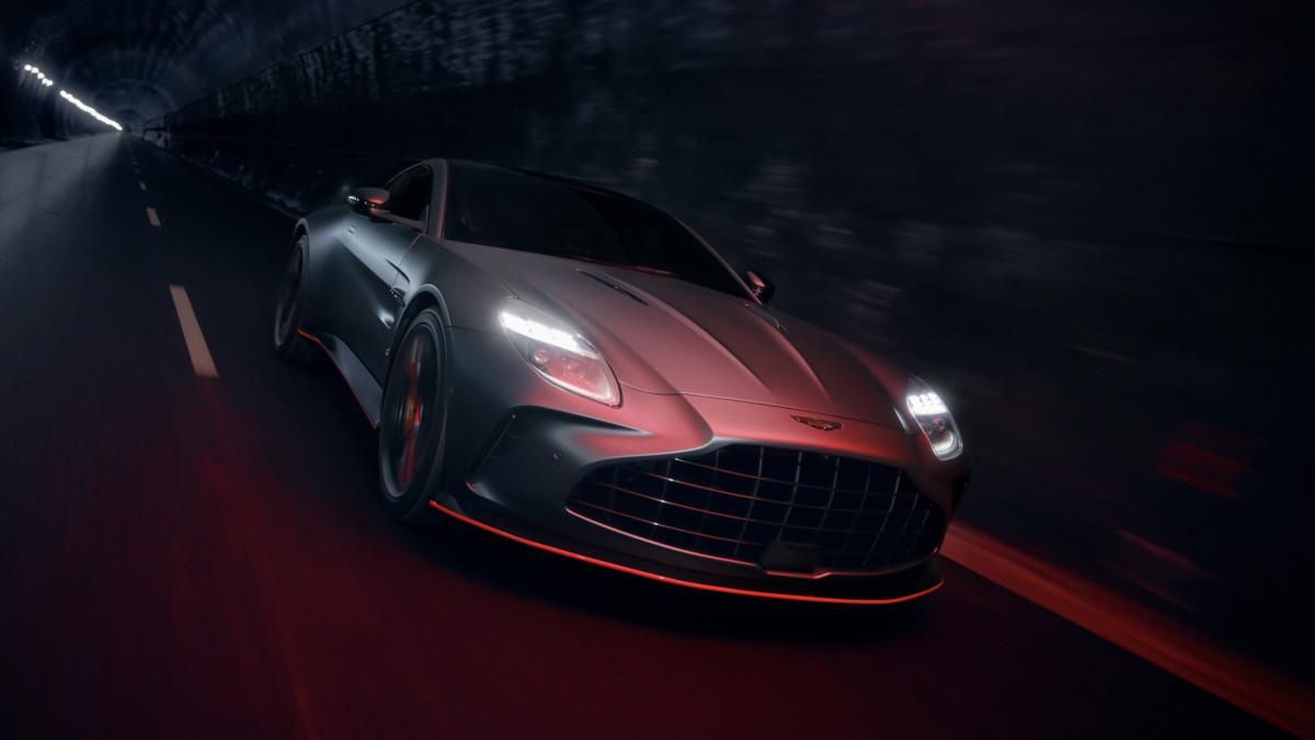 Aston Martin Vantage S