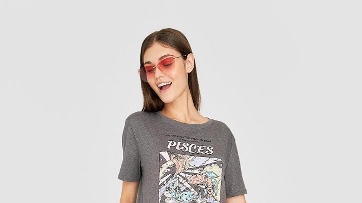 La camiseta 'Piscis', de Stradivarius