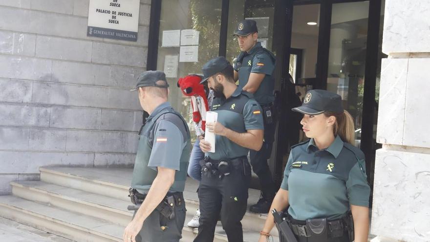 Ordenan el internamiento psiquiátrico de la joven detenida por matar a un hombre en Valencia