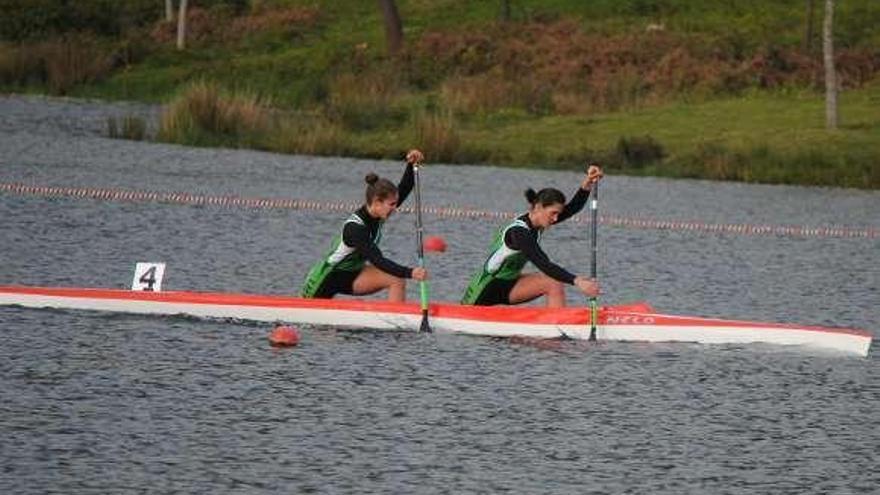 Raquel Rodríguez y Jenifer Casal, en C-2.